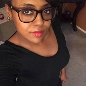 Meet your Posher, Ebony